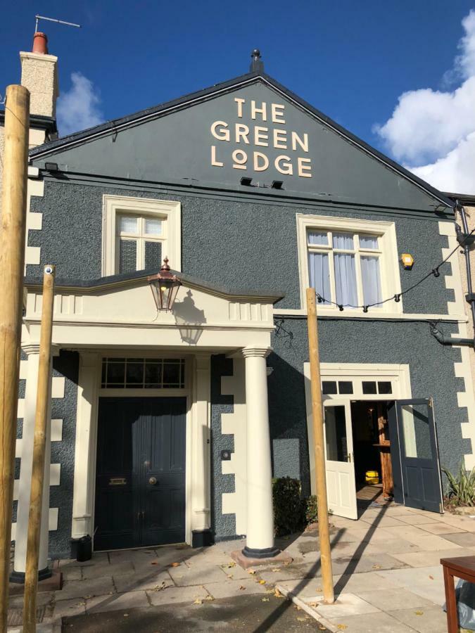 Green Lodge, Wirral By Marston'S Inns 호이레이크 외부 사진